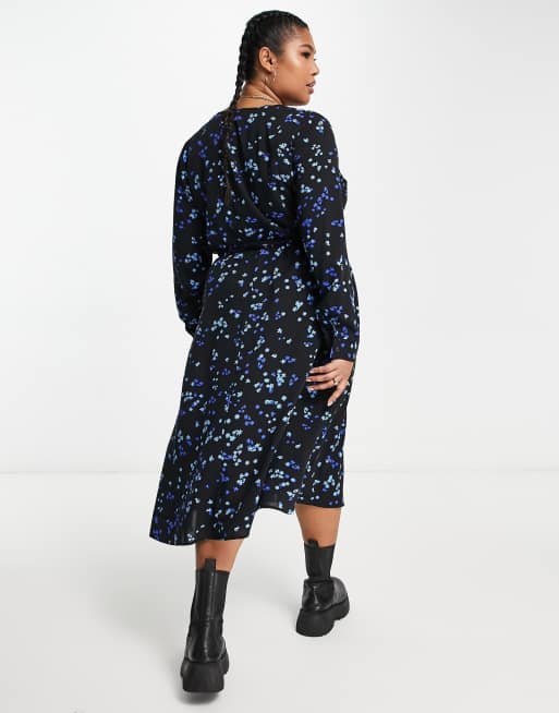 Vestido midi negro cruzado con estampado floral de Vero Moda Curve, 2 de 4