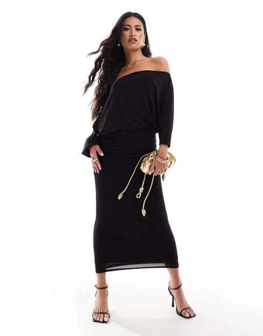 Vestido midi negro elegante asimétrico de True Violet