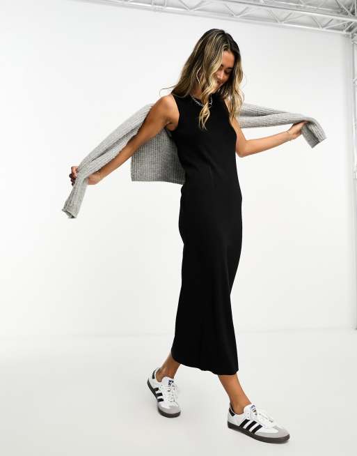 Vestido midi negro estilo jersey sin mangas de In Wear 