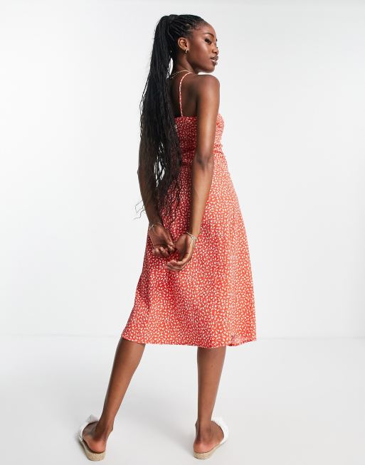 Vestido midi rojo de tirantes con abertura lateral y estampado de florecitas de Monki, 2 de 4