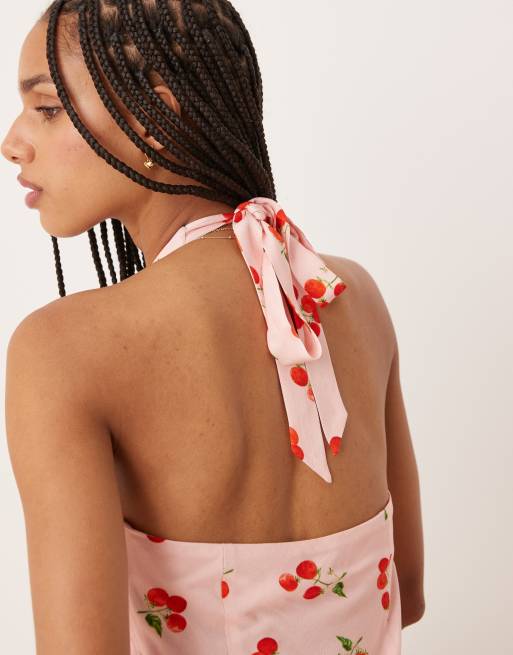Vestido midi rosa con estampado de tomates y cuello halter Lyne de Nobody's Child, 2 de 4