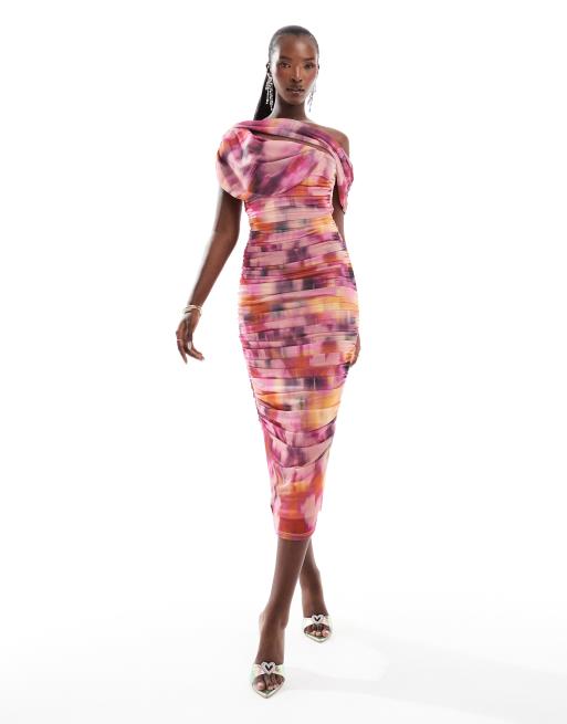 Vestido midi rosa fruncido con estampado difuminado y escote Bardot de malla de ASOS DESIGN