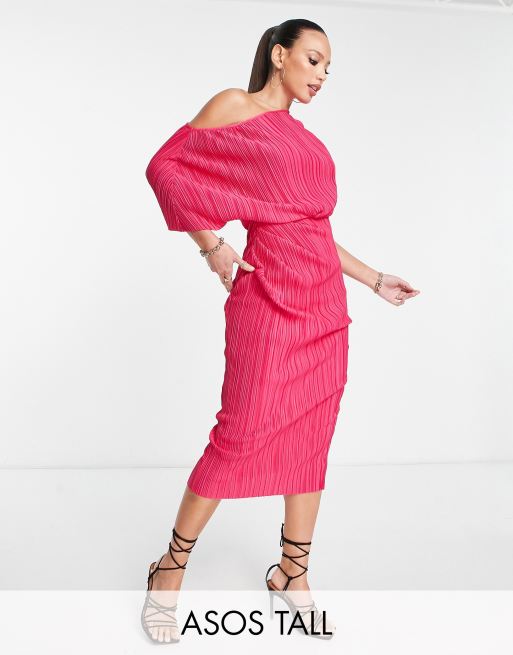 Vestido midi rosa plisado con hombro caído de ASOS DESIGN Tall