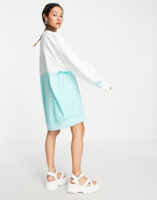 Vestido midi tipo sudadera azul con estampado tie dye Liza de Weekday