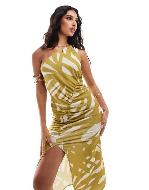 Vestido midi verde asimétrico y fruncido con estampado geométrico y abertura delantera de ASOS DESIGN