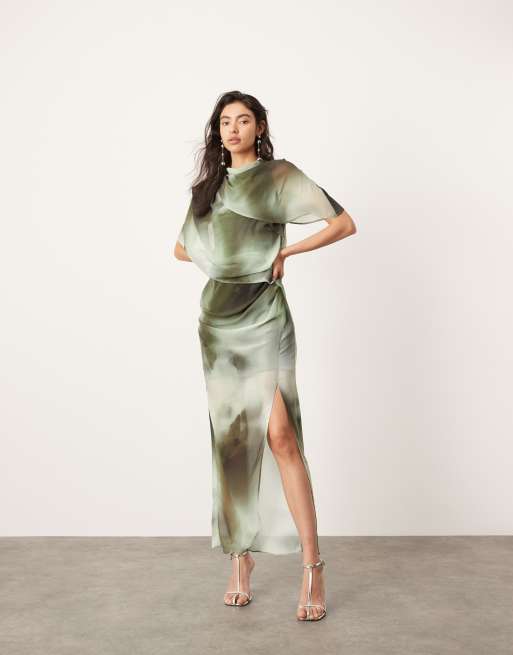 Vestido midi verde con cuello drapeado y estampado sombreado de ASOS EDITION