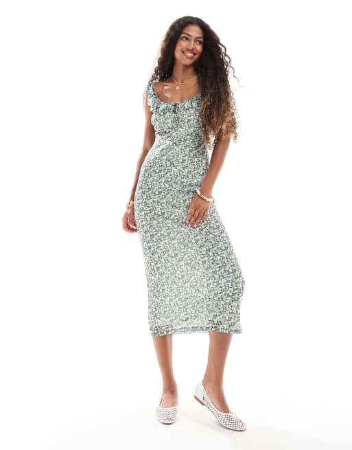 Vestido midi verde con volante en las mangas y estampado de florecitas de malla de New Look