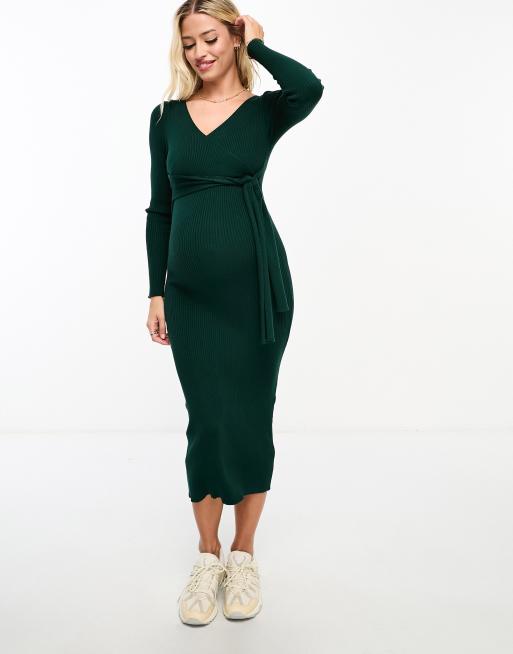 Vestido midi verde oscuro cruzado en la parte delantera de punto de ASOS DESIGN Maternity, 4 de 4