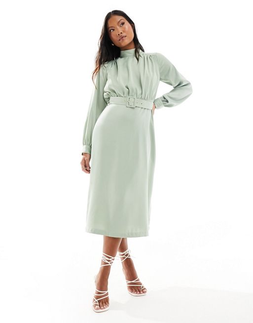 Vestido midi verde salvia con cinturón y cuello alto de Closet London Petite