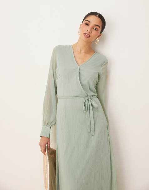 Vestido midi verde salvia de manga larga con cuello de pico de VILA - view 1