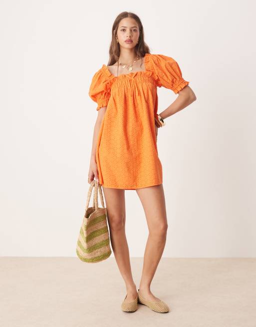 Vestido naranja de corte amplio de bordado inglés de Miss Selfridge, 3 de 4