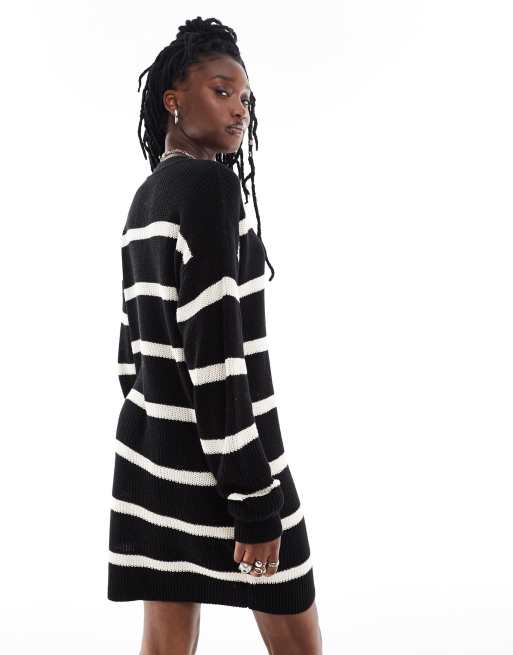 Vestido negro a rayas crema estilo jersey extragrande de punto de Noisy May, 3 de 4