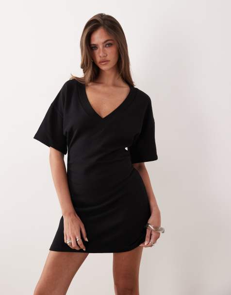 Vestido negro ajustado estilo camiseta con cuello de pico de ASOS DESIGN - view 1