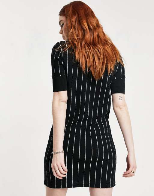 Vestido negro con raya diplomática de punto de Fred Perry, 2 de 4