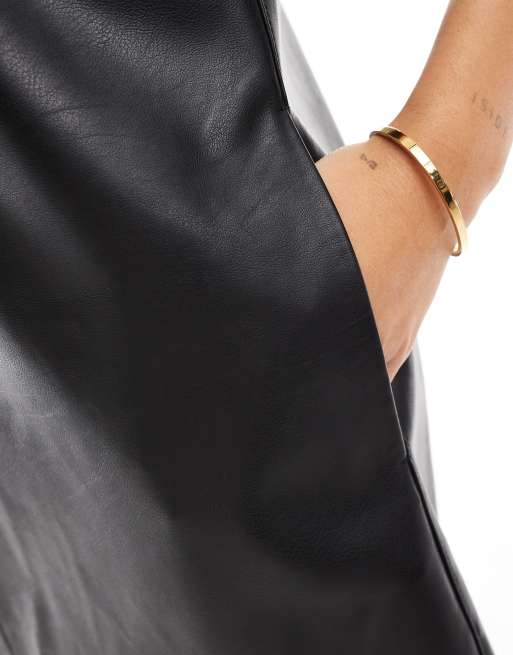 Vestido negro estilo pichi de cuero sintético de JJXX, 3 de 4