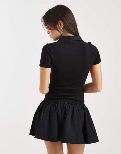 Vestido negro estilo polo de popelina acanalada de Tommy Jeans, 4 de 4