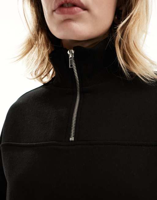 Vestido negro estilo sudadera con cremallera corta de COLLUSION, 2 de 4