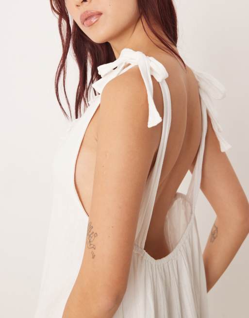 Vestido playero corto blanco con ribete de volantes en el cuello de Esmee, 4 de 4