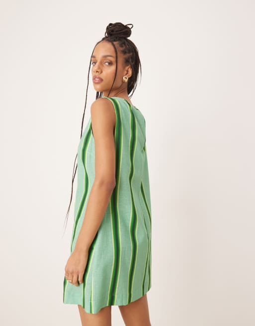 Vestido recto corto verde a rayas con cuello barco de lino y algodón de ASOS DESIGN, 4 de 4