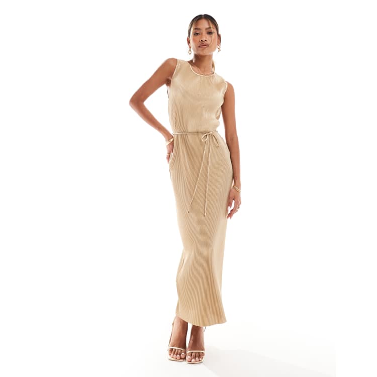 Vestido recto midi dorado plisado de River Island | ASOS