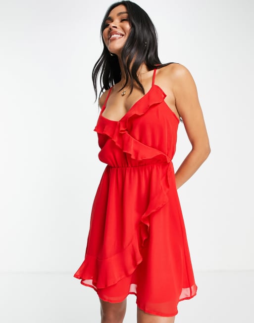 Vestido rojo con vuelo, espalda cruzada y volantes de NA-KD, 4 de 4