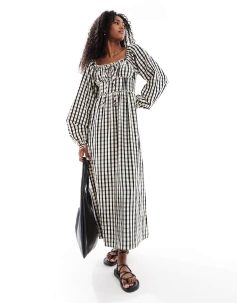 Vestido semilargo a cuadros vichy negros de manga larga con cuerpo fruncido de Daisy Street - view 1