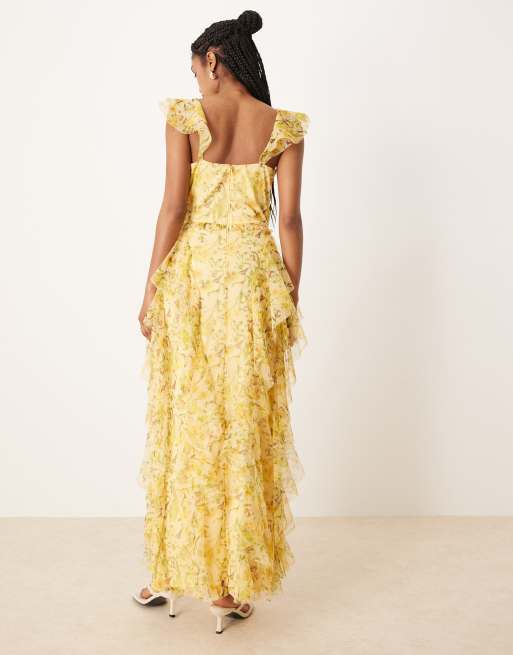 Vestido semilargo amarillo con estampado floral y volantes de tul de Lace & Beads, 4 de 4