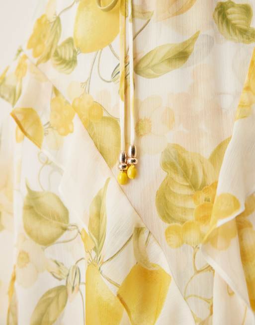 Vestido semilargo asimétrico con estampado de limones y volantes de Forever New, 2 de 4