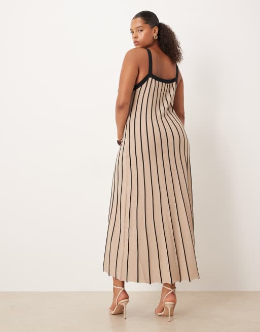 Vestido semilargo beis a rayas Alyssia de Pretty Lavish Curve, 4 de 4