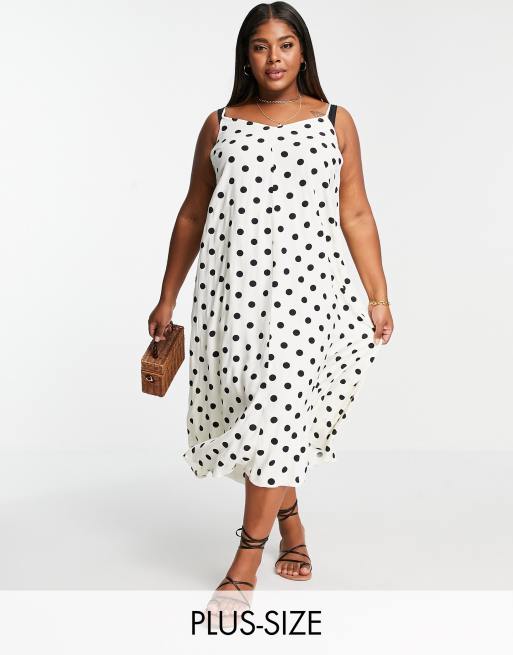 Vestido semilargo blanco de tirantes con estampado de lunares negros de Vero Moda Curve