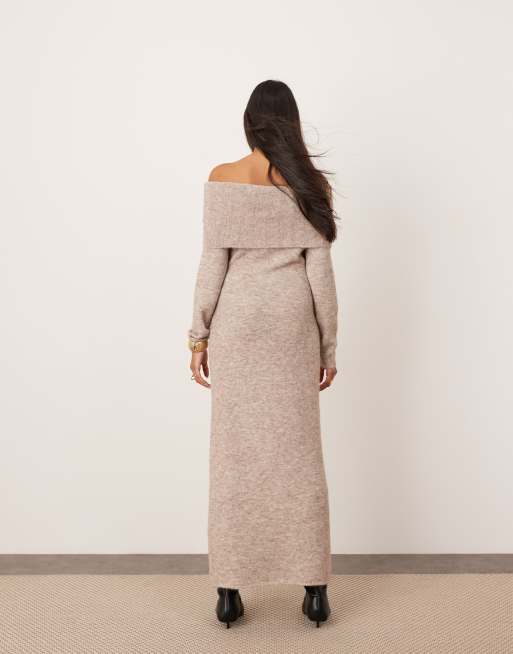 Vestido semilargo marrón grisáceo con escote Bardot de punto de ASOS EDITION, 3 de 4