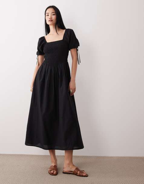 Vestido semilargo negro amplio y fruncido de Wednesday's Girl - view 1