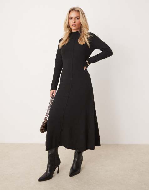 Vestido semilargo negro de corte acampanado con cuello alto de Nobody's Child Petite - view 1