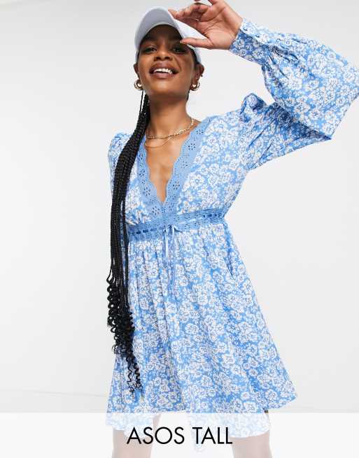 Vestido skater corto azul con estampado floral e inserto de encaje de ASOS DESIGN Tall