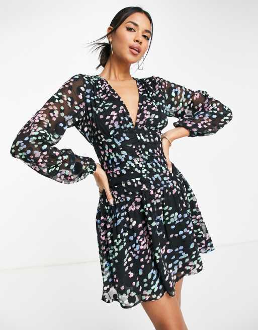 Vestido skater corto fruncido manga larga con diseño de jacquard cepillado de ASOS DESIGN | ASOS