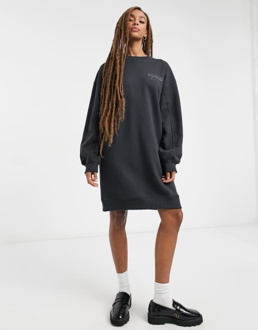 Vestido tipo sudadera en negro Lowe de Dr Denim