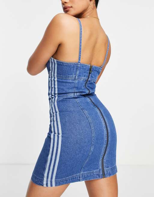 Vestido vaquero ajustado adicolor Contempo de adidas Originals