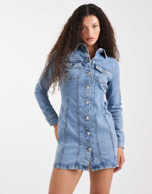 Vestido vaquero corto azul medio entallado de manga larga y corte recto de ASOS DESIGN
