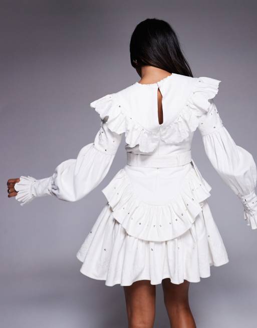 Vestido vaquero corto blanco de estilo wéstern con tachuelas de ASOS LUXE, 3 de 4