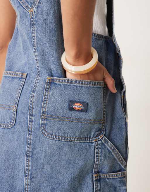 Vestido vaquero largo estilo pichi con lavado azul desgastado de Dickies, 4 de 4