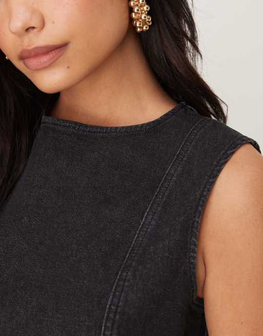 Vestido vaquero negro lavado de corte recto con costuras de ASOS DESIGN, 3 de 4