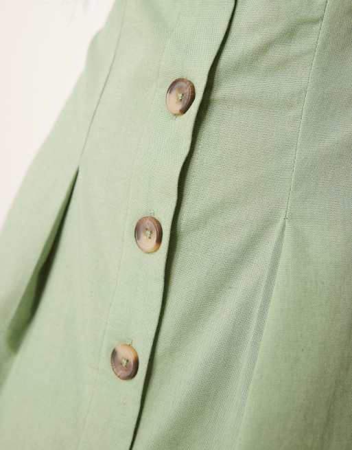 Vestido veraniego corto verde salvia abotonado estilo chaleco con cuello barco de ASOS DESIGN, 3 de 4