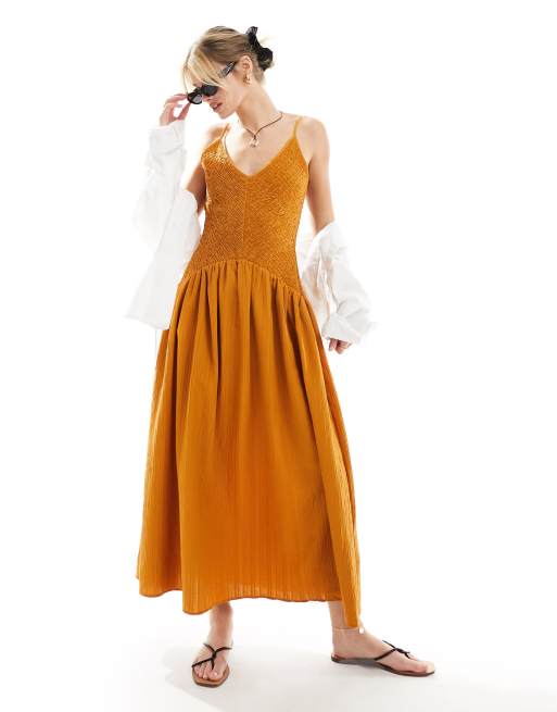 Vestido veraniego midi naranja tostado de falda de corte amplio de tejido rugoso de ASOS DESIGN 