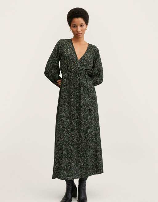 Vestido verde de manga larga con estampado floral de Mango