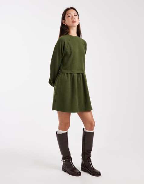 Vestido verde oliva amplio de tejido cepillado muy suave de Miss Selfridge - view 1