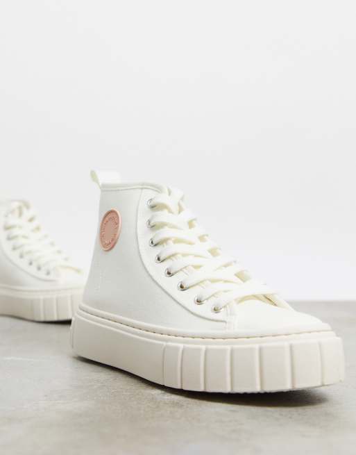 Victoria hot sale plimsolls asos