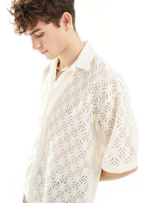 Viggo Viggo lyon short sleeve shirt in cream-White