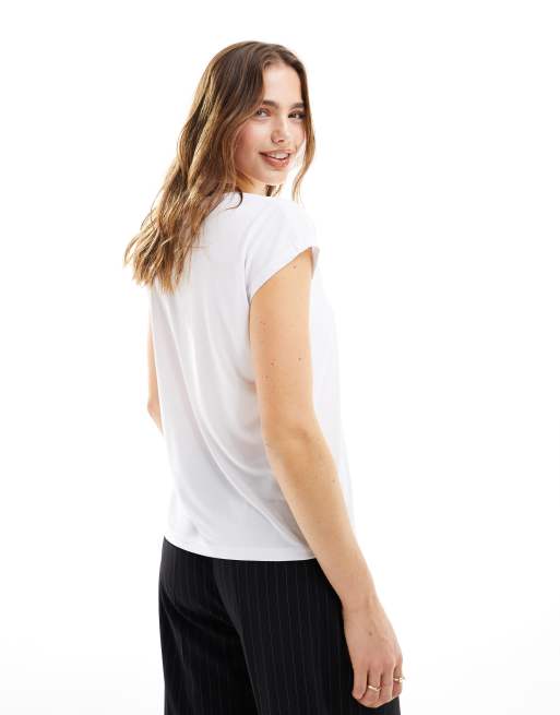 Vila – Anschmiegsames T-Shirt in Weiß mit V-Ausschnitt, 2 von 4