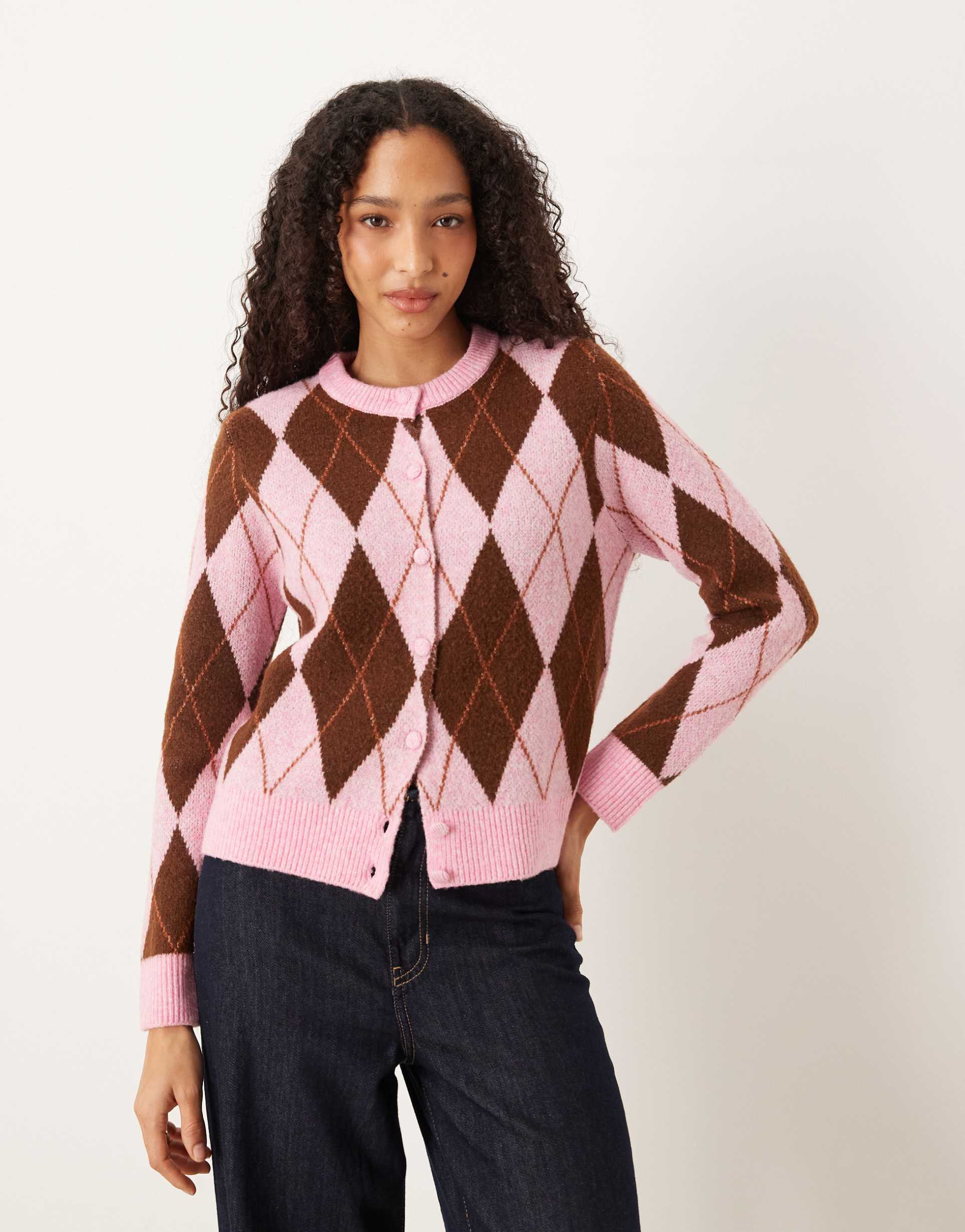 vila argyle knit cardigan in cherry blossom and brown