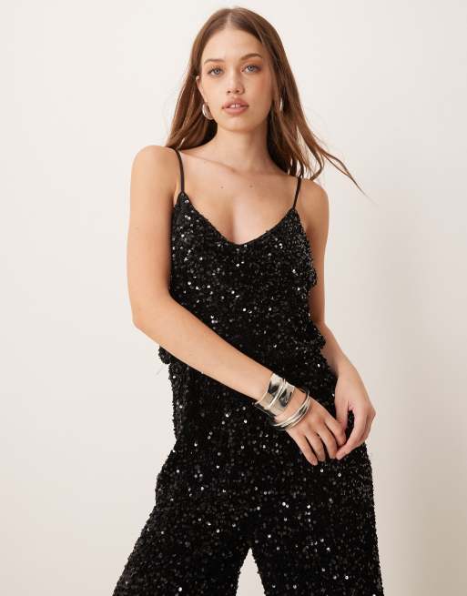 Vila Armelloser Jumpsuit in Schwarz mit Paillettenbesatz und V Ausschnitt